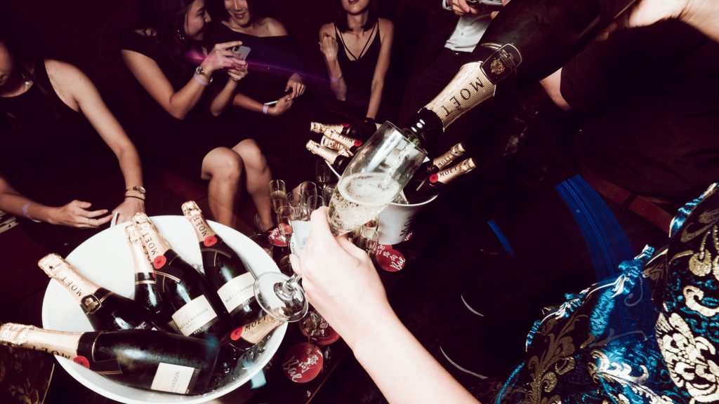 WAN: Eat, Drink & Party the Night Away