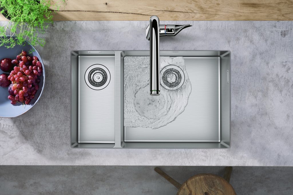 Hansgrohe Sinks Your Favourite Kitchen Teammate   HansgroheKitchenSink S719 U655 Ambience01 1024x684 