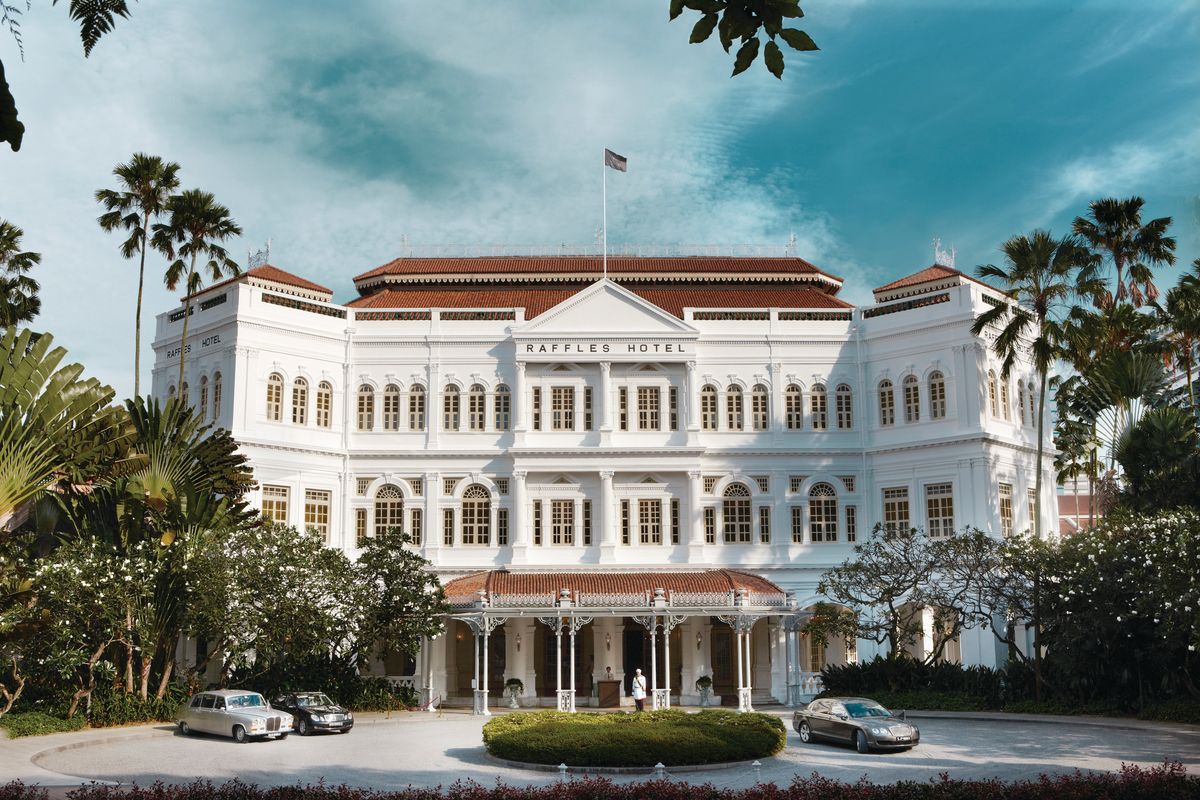 Top chefs Alain Ducasse and Anne-Sophie Pic to set up in Raffles Hotel in 2019