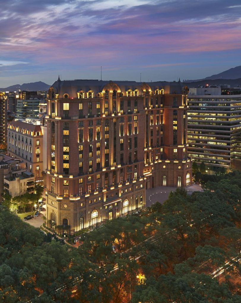taipei-exterior-dusk-01