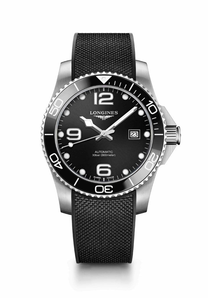 The Longines HydroConquest also comes in a black dial and a black rubber strap option