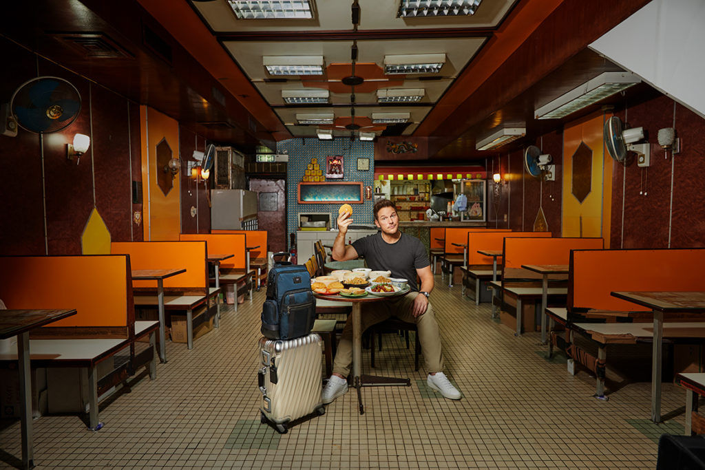 Chris Pratt teaches you the art of packing with Tumi