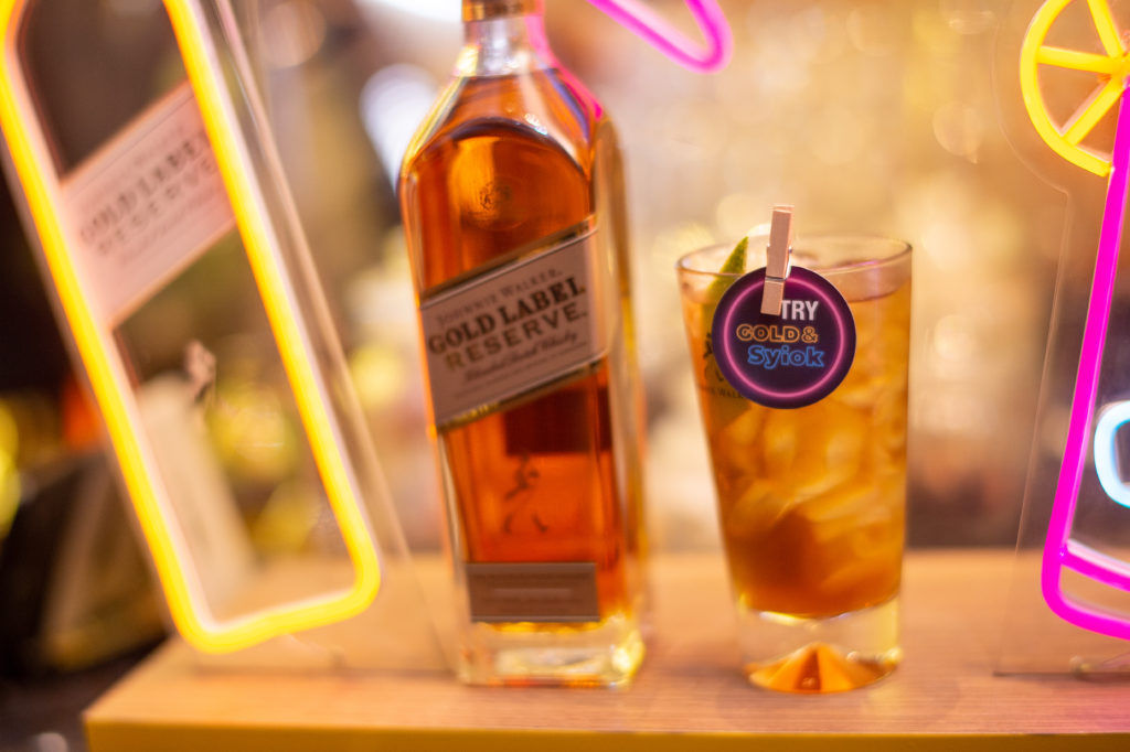 Johnnie Walker Celebrates Locality with Gold& Syiok