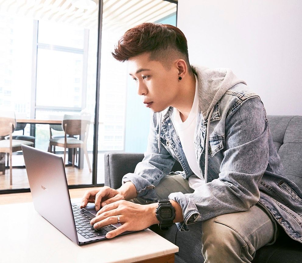 Switching to Huawei’s Matebook X Pro with Johnathan Chua