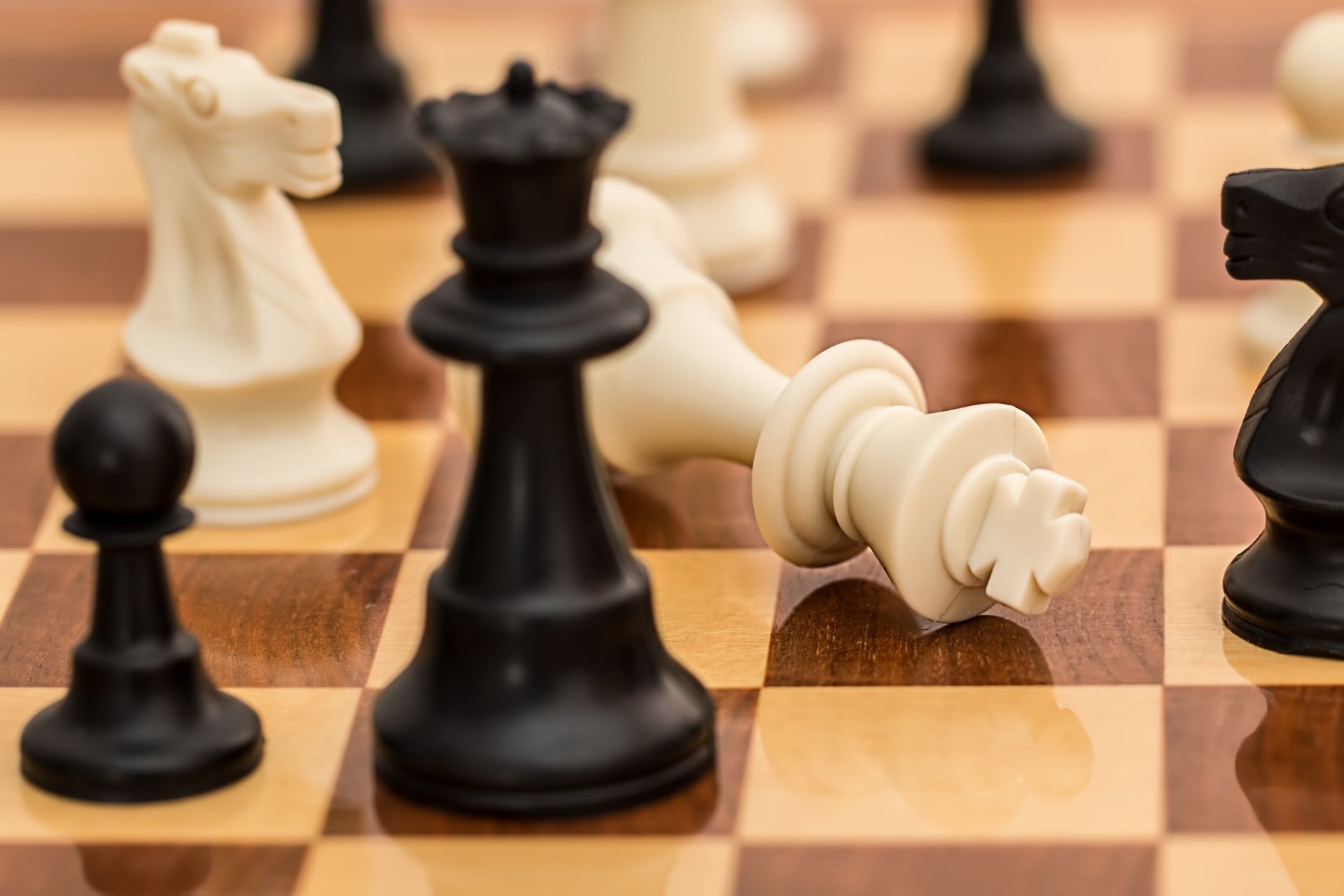 TV REVIEW] Netflix checkmates all with The Queen's Gambit – The