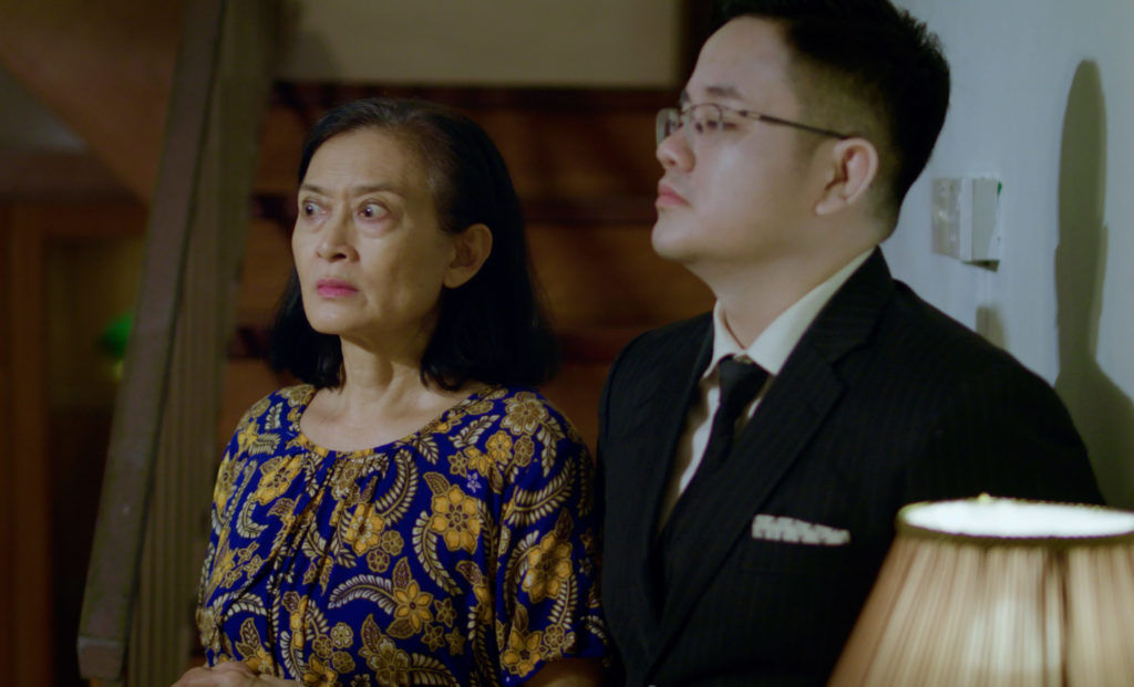 The 3 Ghosts: Comedian Dr Jason Leong Wants You To Get Vaccinated