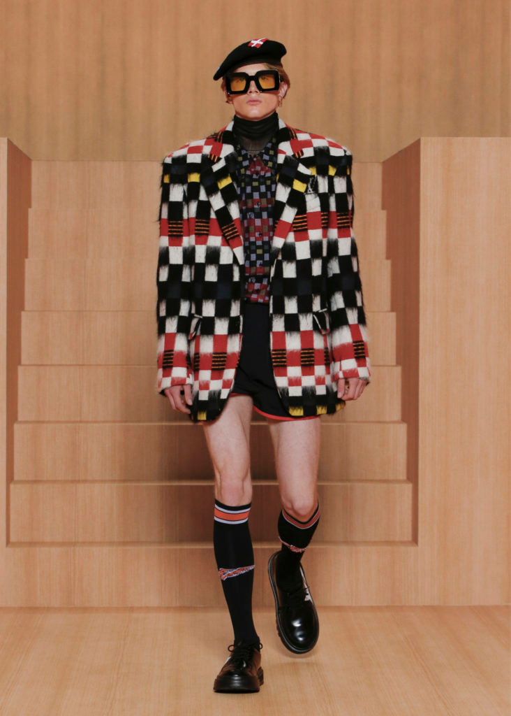 METCHA  Louis Vuitton Spring Summer '22 collection by Virgil Abloh.