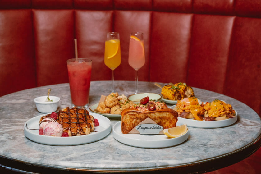 Burger & Lobster