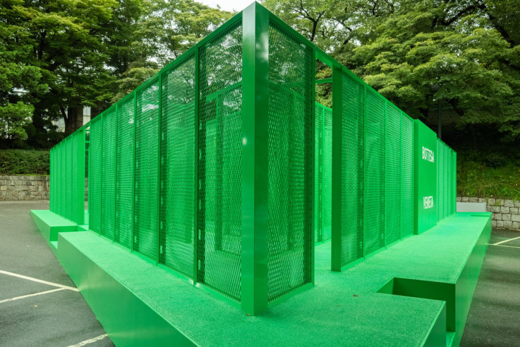 explore bottega veneta's immersive, green MAZE installation in seoul