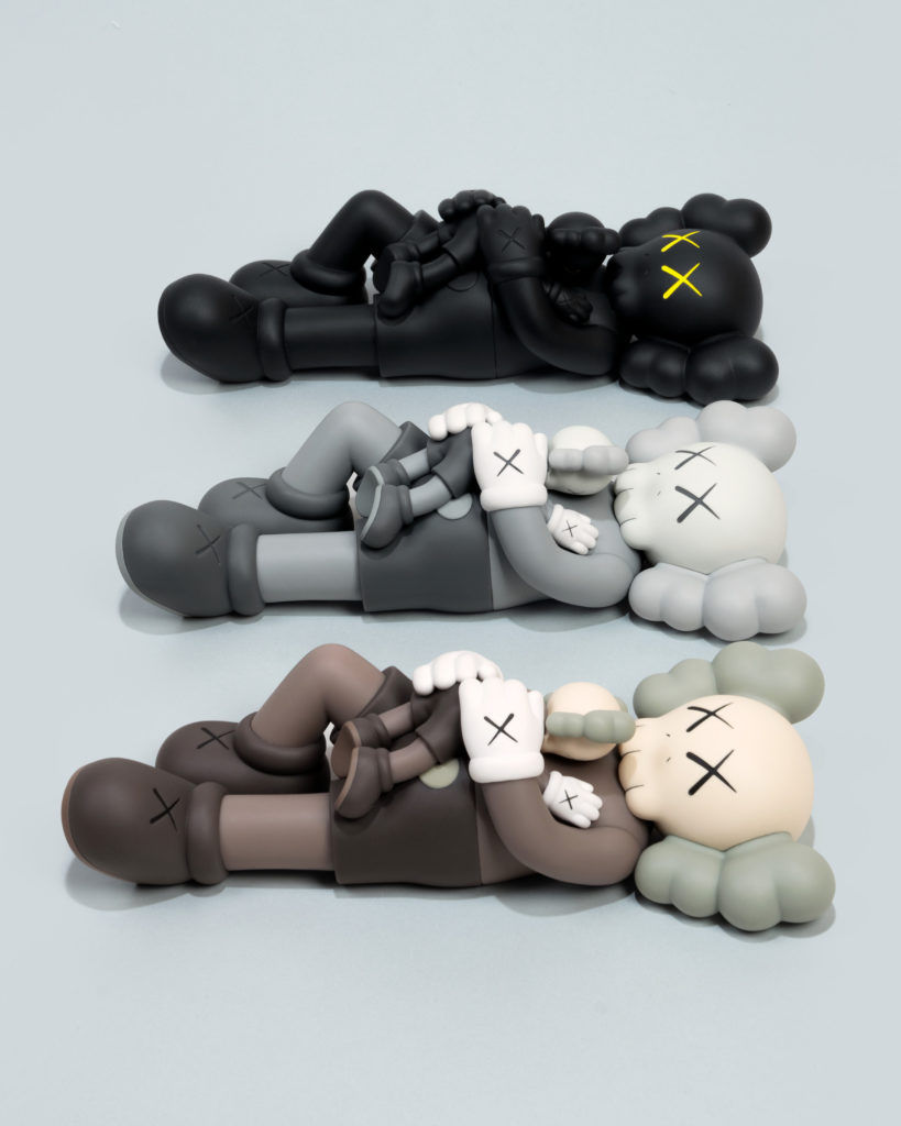 “KAWS:HOLIDAY SINGAPORE” Vinyl Figure (approx. S$384) (Photo credit: AllRightsReserved)