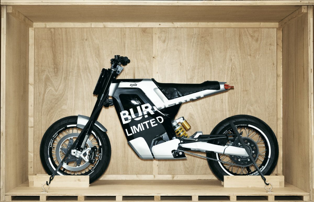 The Concept-E RS Burberry Edition Merges Fashion With E-Mobility