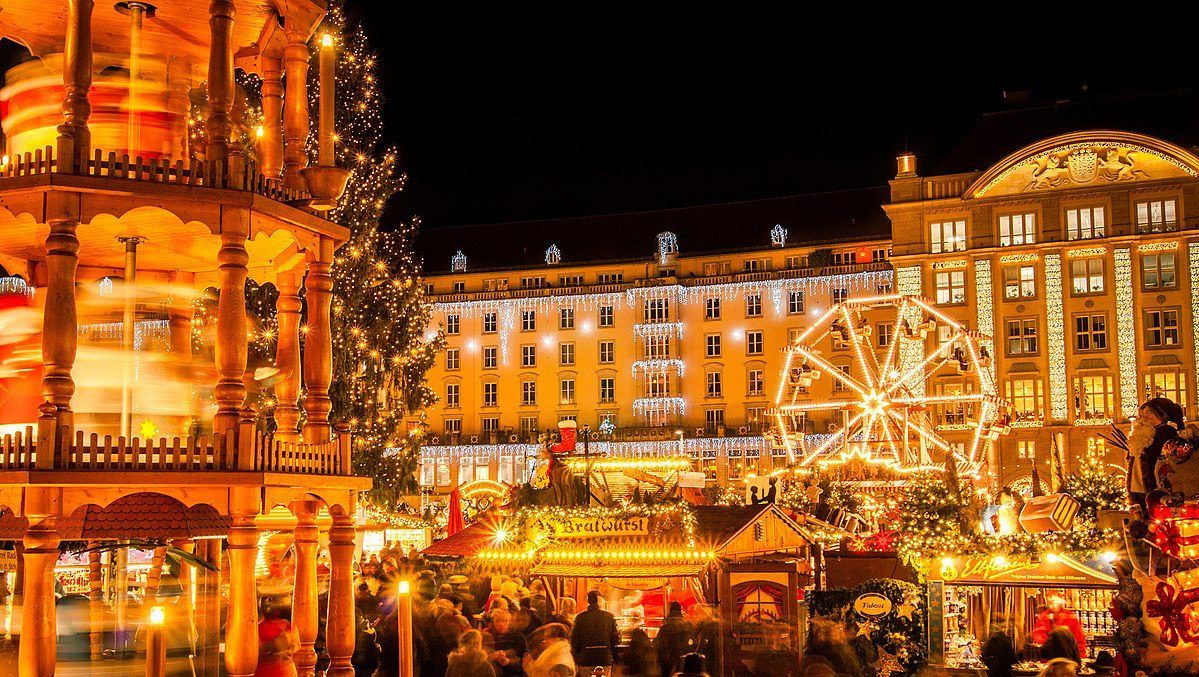Striezelmarkt Dresden