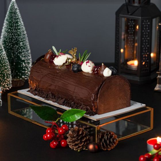 Christmas cakes from Baker's Brew