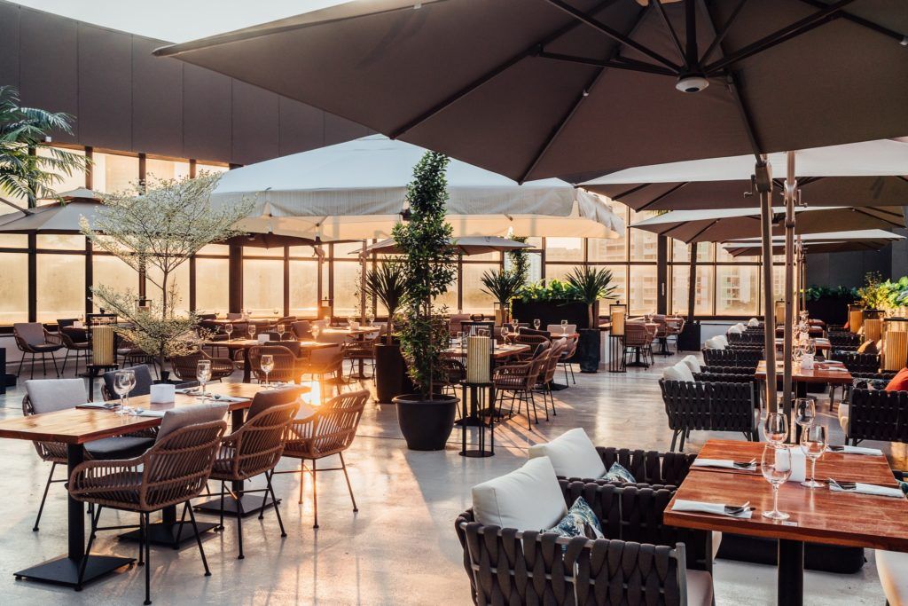 Rooftop Bars With The Most Picturesque Views Over Singapore