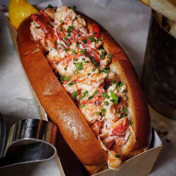 Burger & Lobster