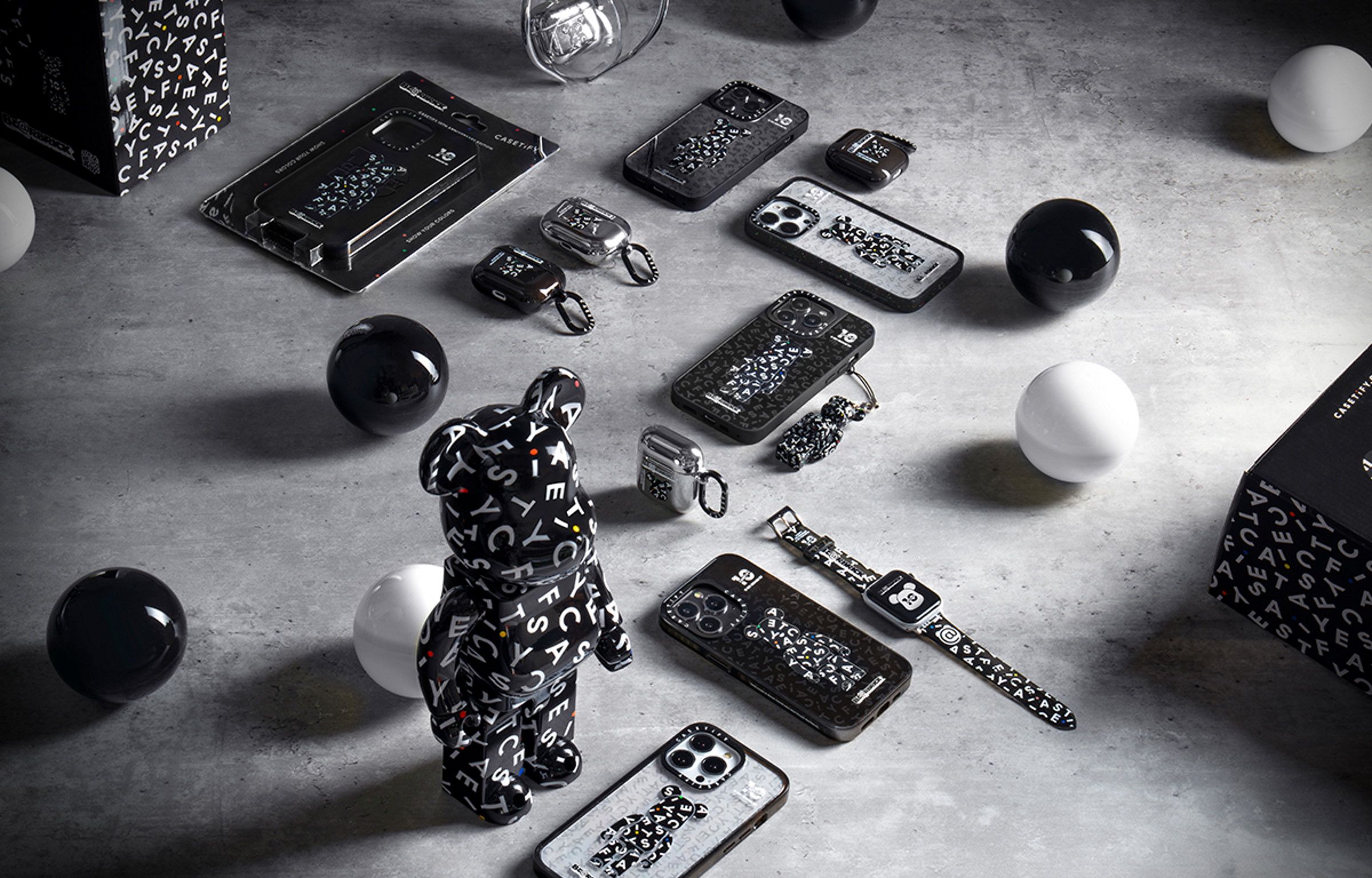 その他 MEDICOM TOY - BE@RBRICK x CASETiFY 100% &amp; 400% MEDICOM TOY x Stash BE@RBRICK 100% And 400% Figure Set