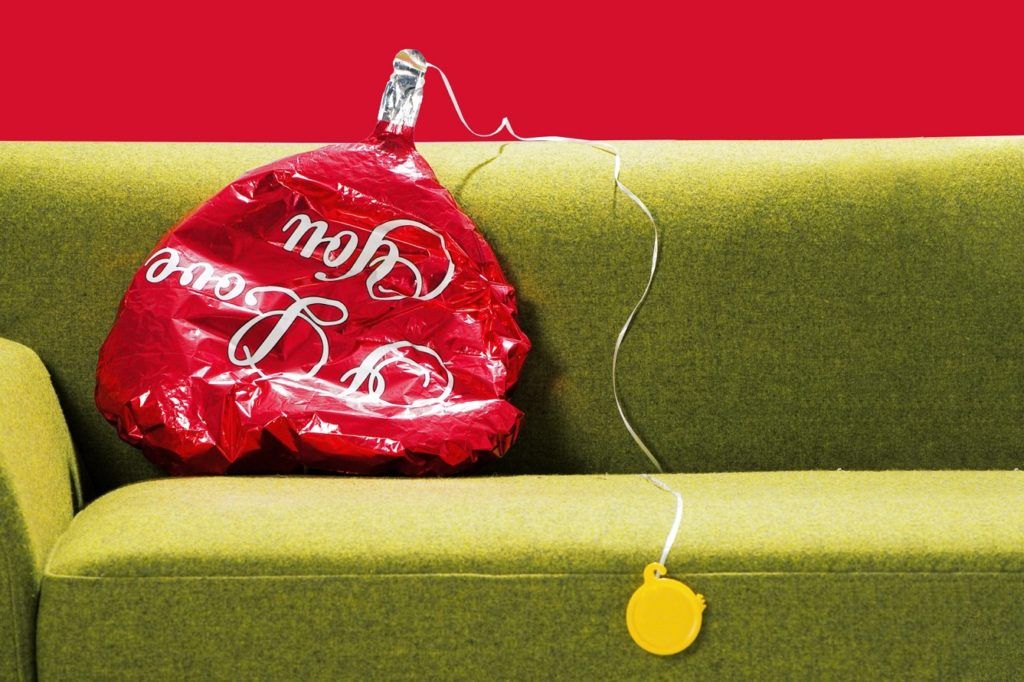 How To Know When A Relationship Is Over, According To A Therapist