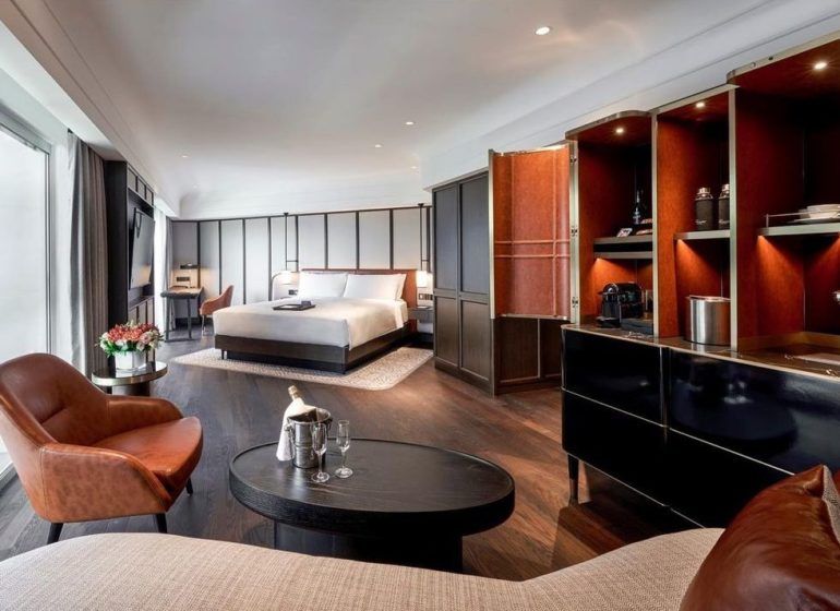 Fairmont Singapore’s Cupid's Choice