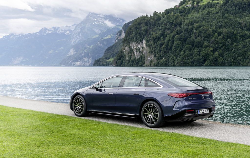 What Driving The 2022 Mercedes-Benz EQS 450+ Electric Saloon Is Really Like