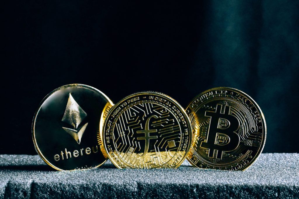 8 Important Cryptocurrencies To Keep An Eye On In 2022