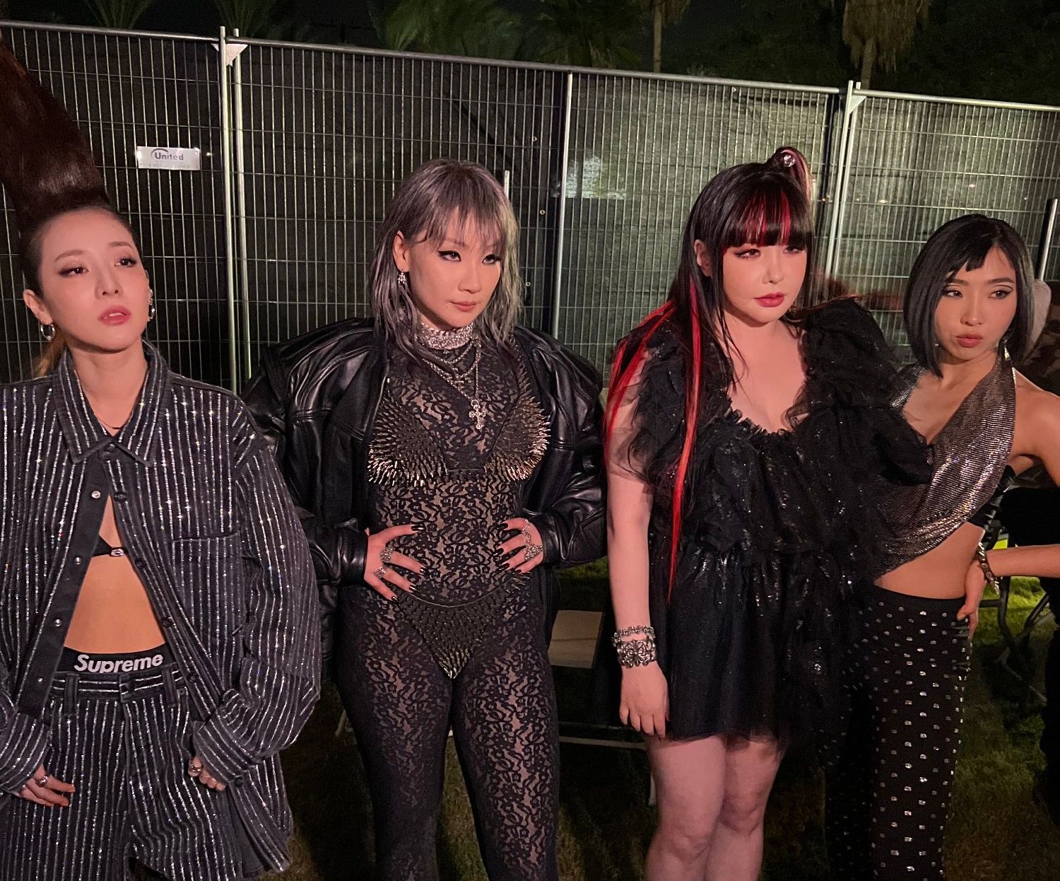 2NE1