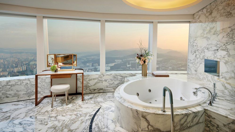 best luxury hotel to stay in seoul