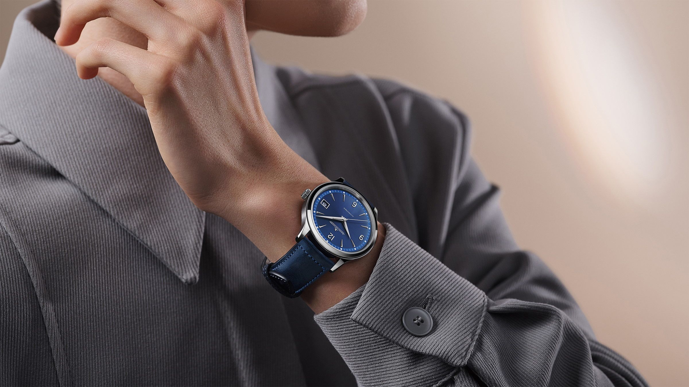 Jaeger lecoultre clearance master control date