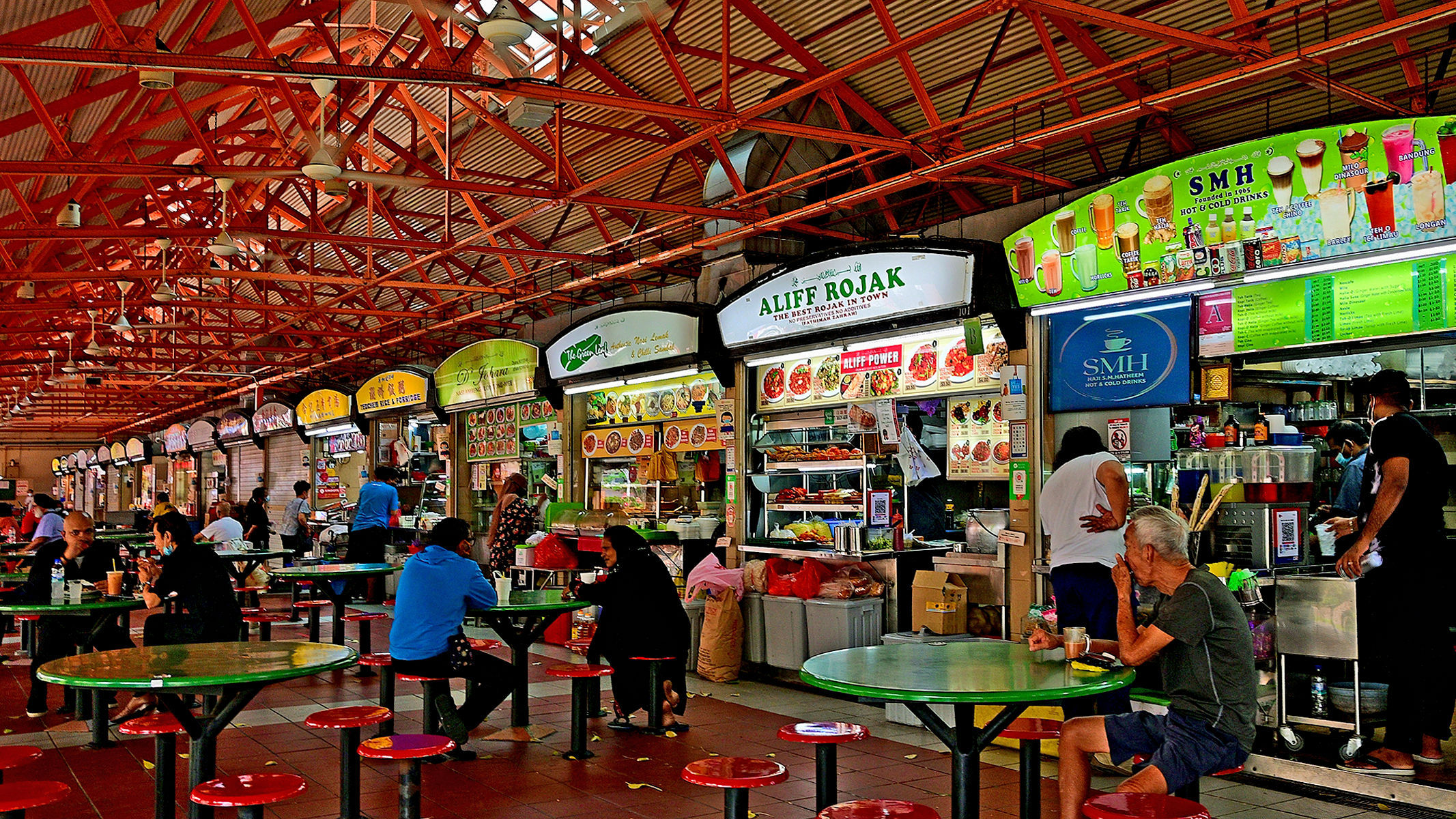 The Ultimate Guide To The Best Hawker Centres In SG And What To Eat There