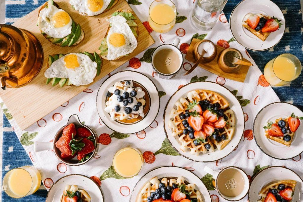 Having A Late Breakfast May Help You Lose Weight Says A Professor