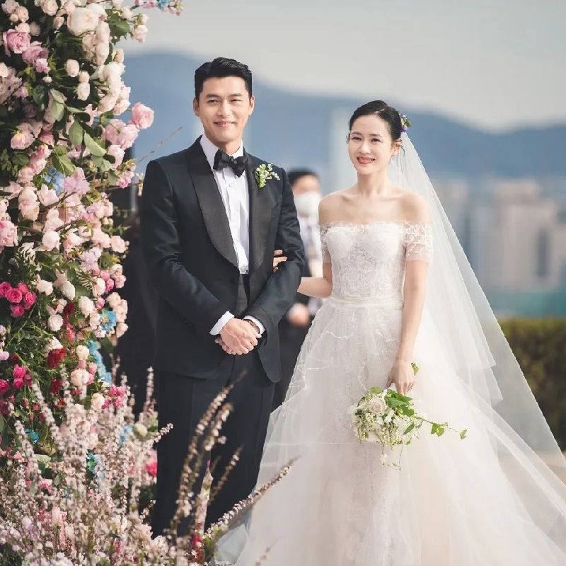‘Crash Landing On You’ Stars Son Ye-Jin And Hyun Bin Are Expecting