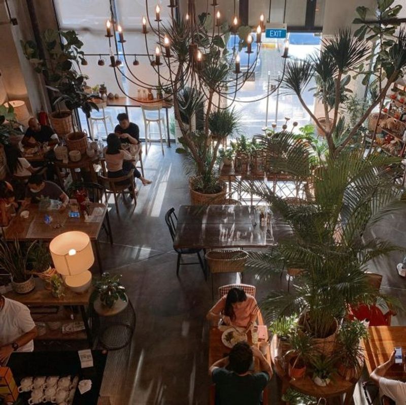 Neighbourhood guide what to eat and drink in Paya Lebar