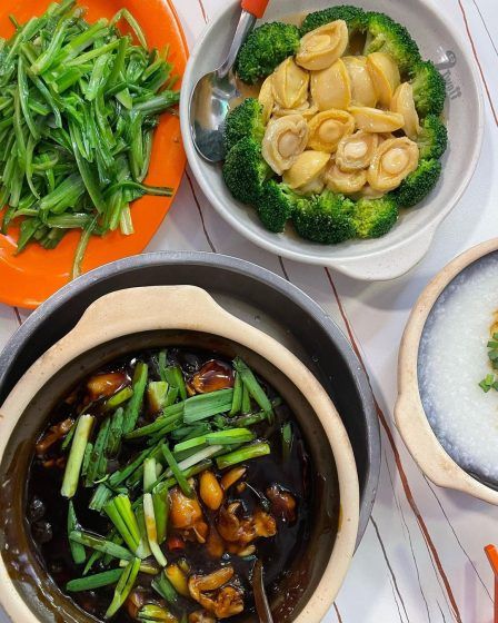 Dragoncity Claypot Frog Porridge