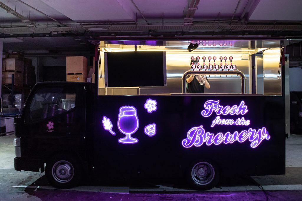 pink blossoms brewery beertruck