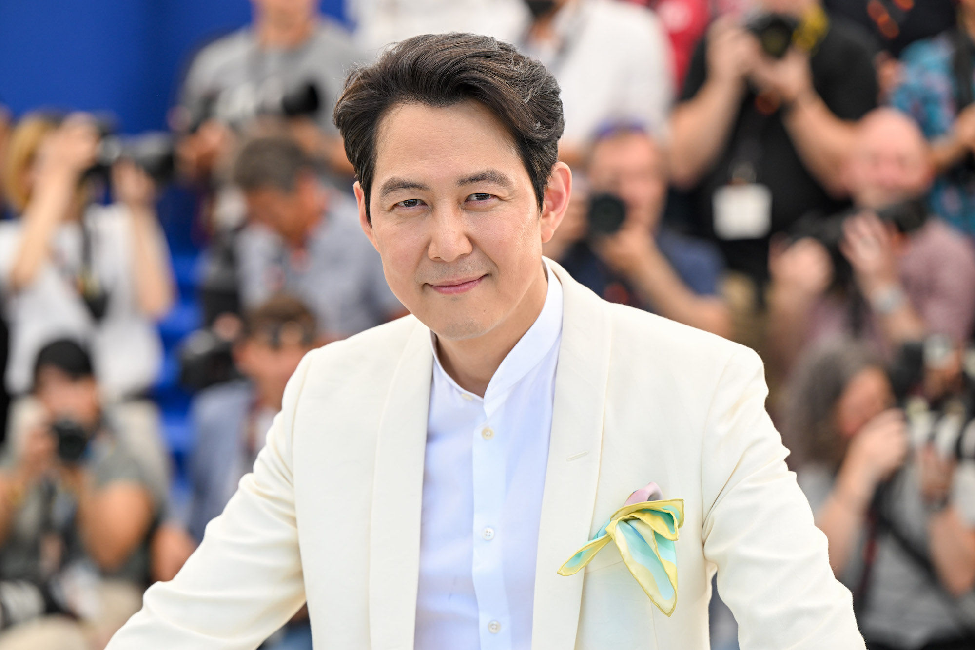Squid Game' Stars Lee Jung-jae, Jung Ho-yeon on Their Emmy Style