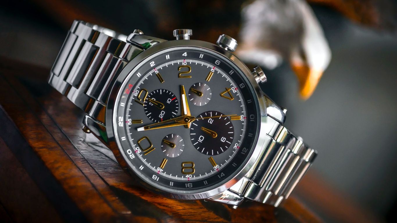 Best Chain Watches To Buy For Men