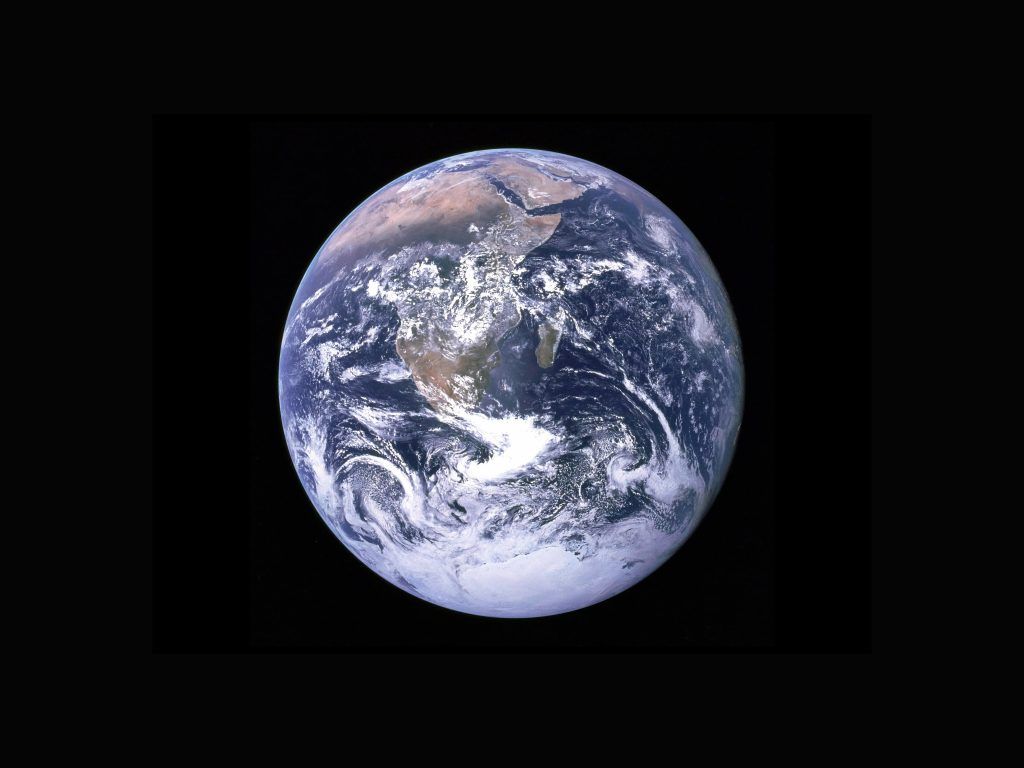 8 billion humans earth population