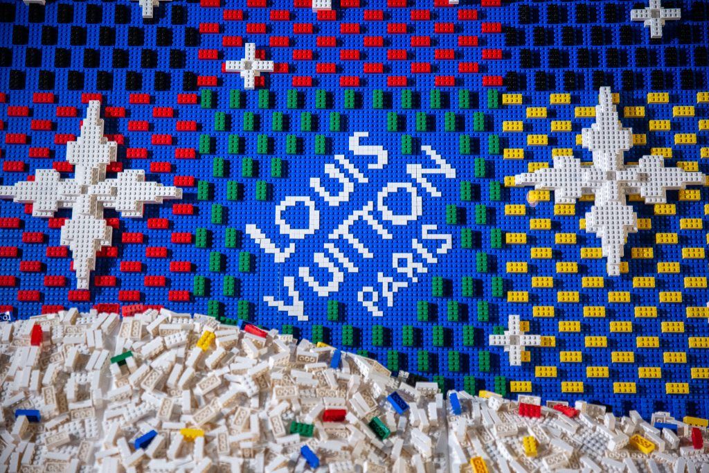 Louis Vuitton And LEGO Hook Up For Festive Window And Store Displays Louis Vuitton And LEGO Hook Up For Festive Window And Store Displays
