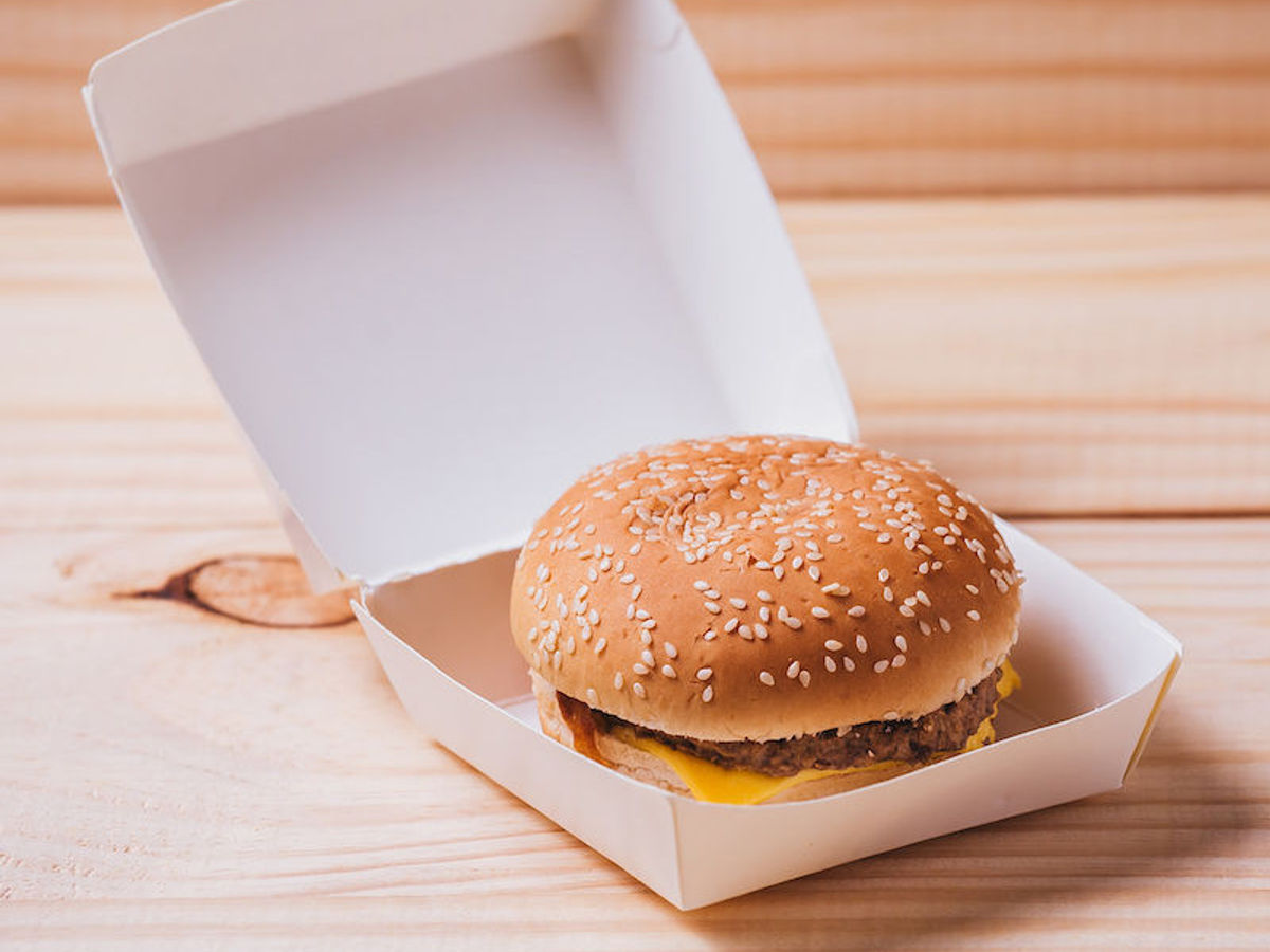 France Banned Single-Use Packaging On 'For Here' Fast Food Orders. Can the  US Do the Same Thing?