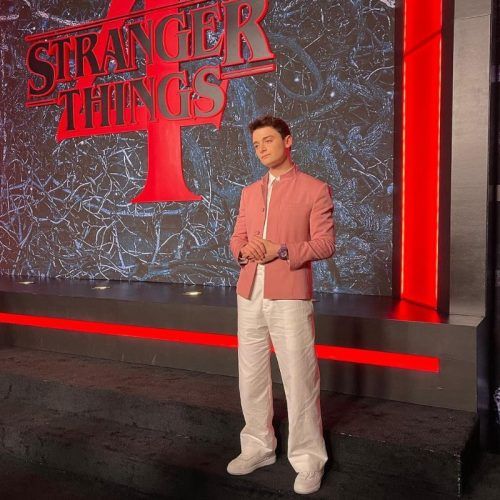‘Stranger Things’ Star Noah Schnapp Comes Out As Gay
