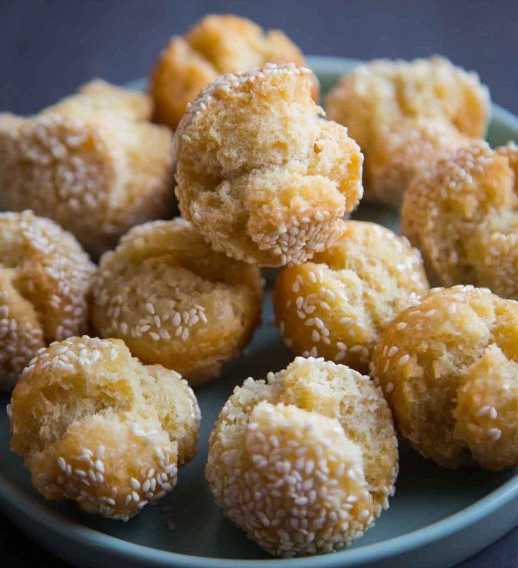 auspicious lucky dishes for chinese new year lunar new year 2023 smiling sesame balls cookies singapore
