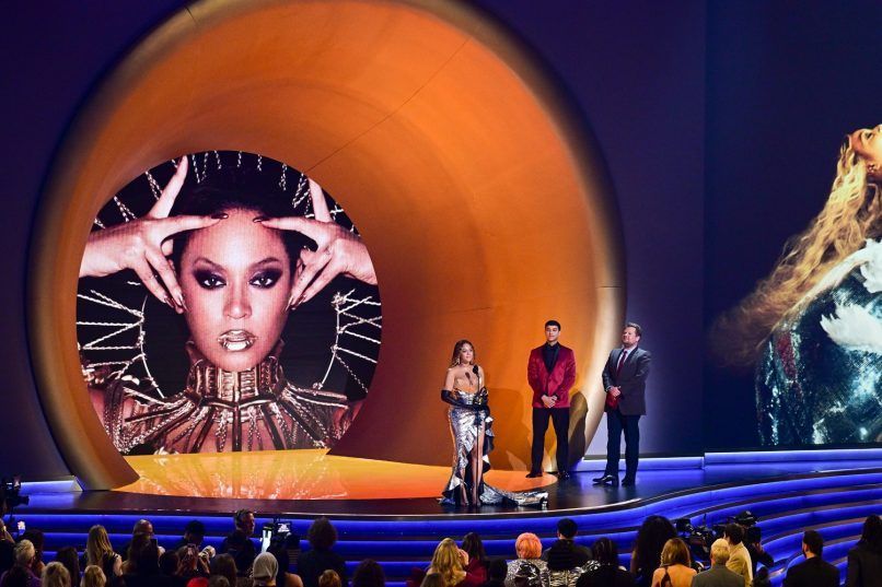 Beyonce Grammy Award winner