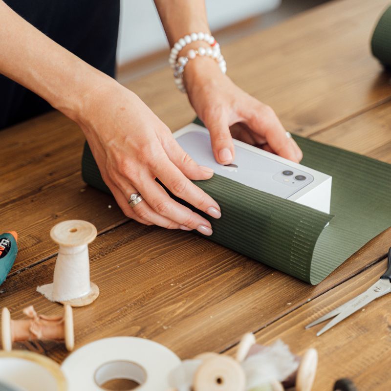 Valentine’s Day 2023: The Ultimate Gifts For Your Boyfriend