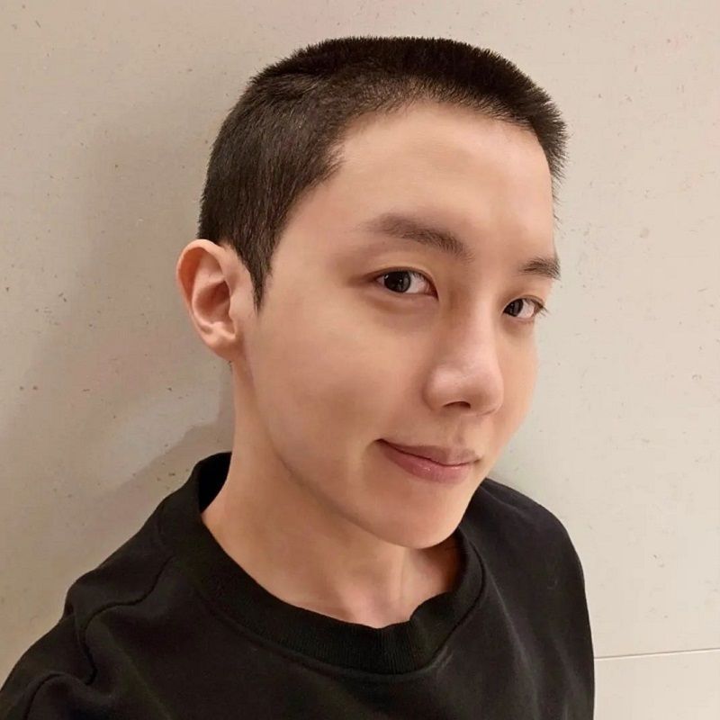 BTS Member J Hope Shows Off His Buzz Cut Ahead Of Military Enlistment BTS Member J Hope Shows Off His Buzz Cut Ahead Of Military Enlistment