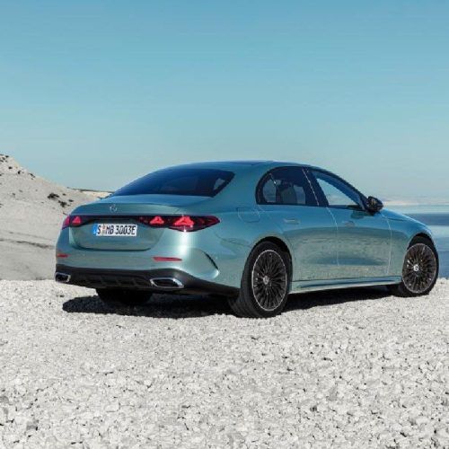 There’s A New Mercedes Benz E-Class In Town With Futuristic Interiors And A Powerful Engine