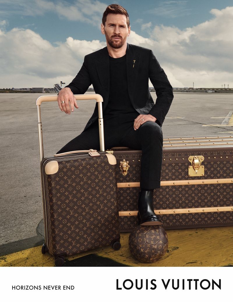 Lionel Messi Travels In Style In The New Horizons Never End Campaign
