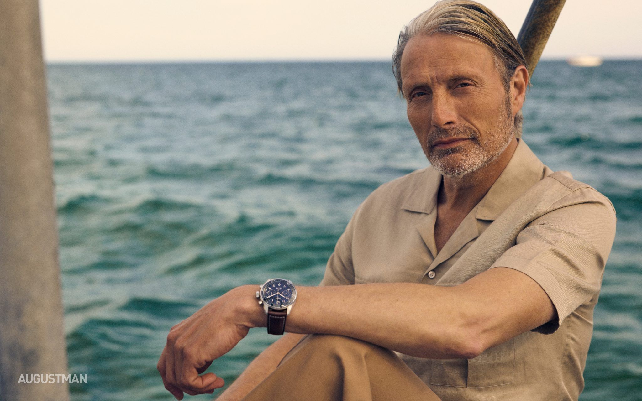 AMSG190_0623_COVER-STORY_MADS-MIKKELSEN-X-LONGINES-4A-2048x1280.jpg