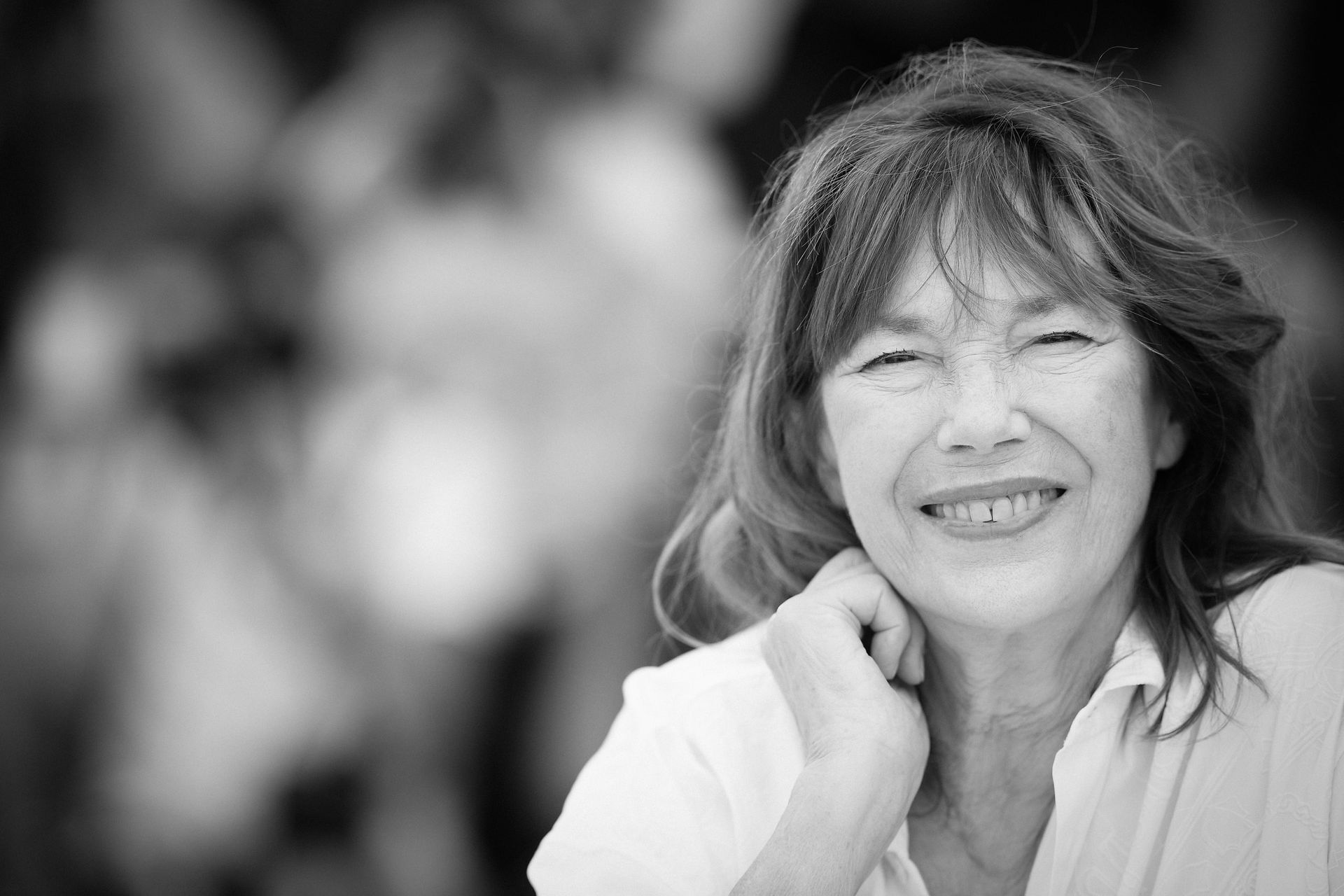 Actress, Singer, and Fashion Icon Jane Birkin Dies at 76