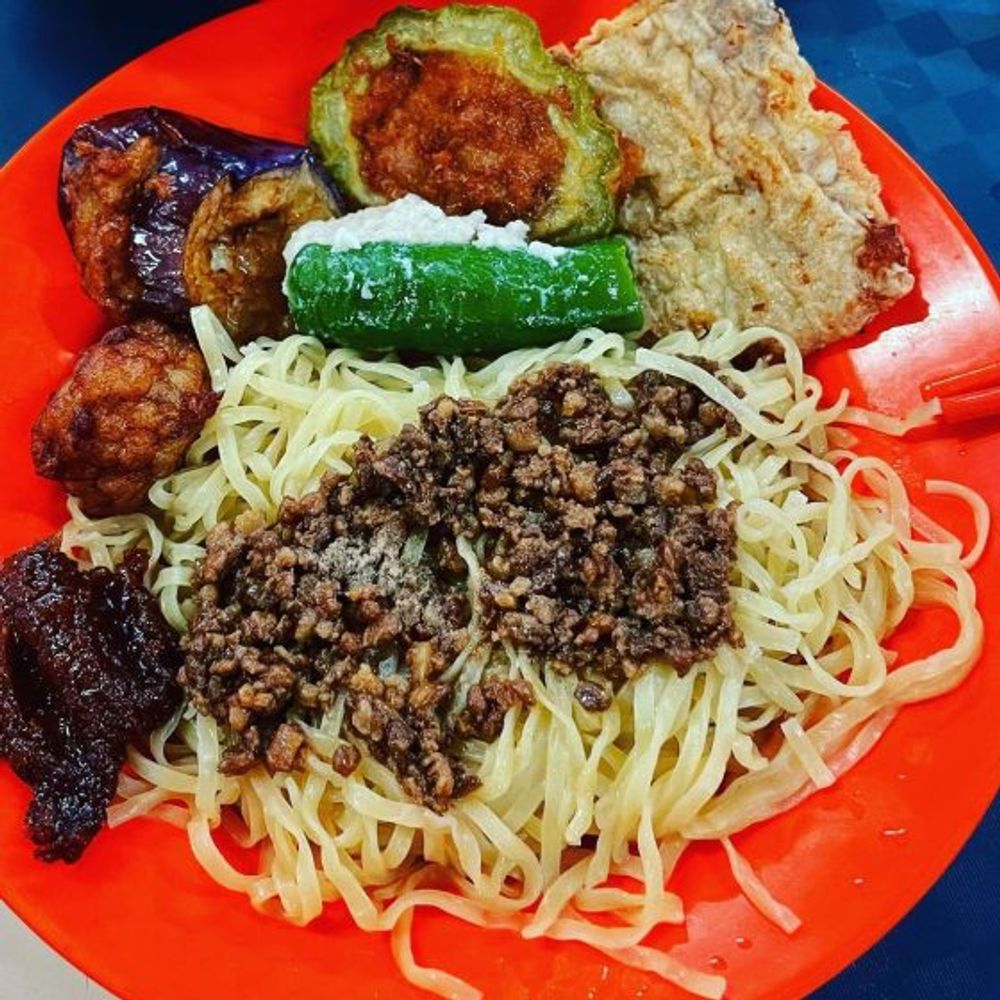 Where Can You Get The Best Food At North Bridge Road Food Centre?