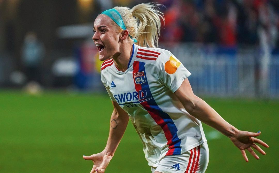 best female football players