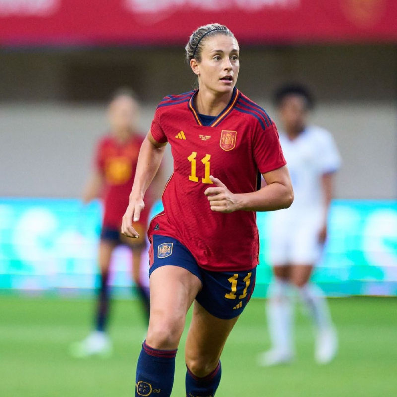 Who Are The Best Female Football Players In 2023?